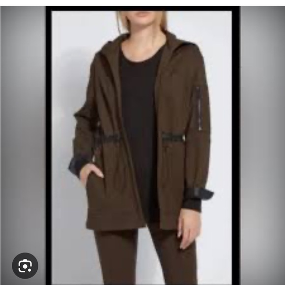 Lysee Jackets & Blazers - Lysee Hibernation Hooded Parka Size M